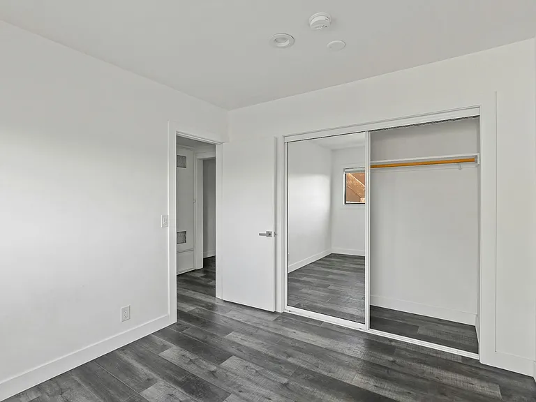 215 N Fickett St #5 — Photo 17