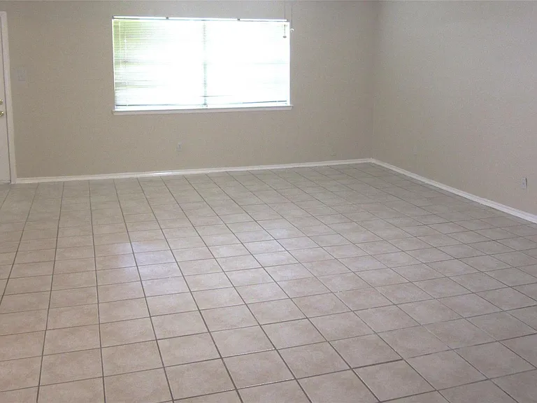 17907 Fieldglen Dr — Photo 4