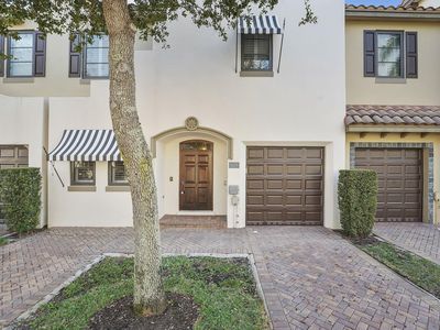 615 Via Villagio, Hypoluxo, FL, 33462