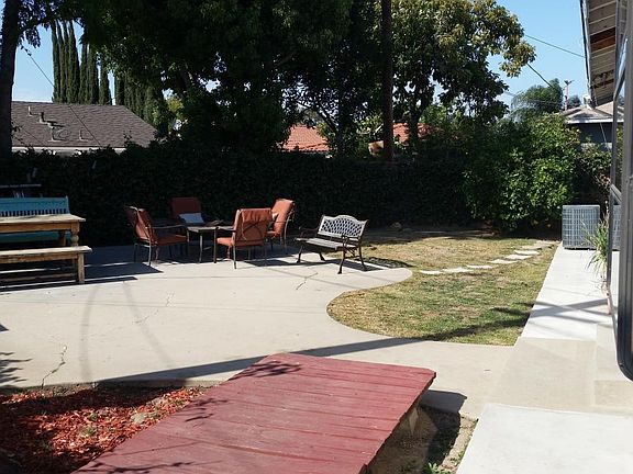 5th image of 15059 Barwood Dr