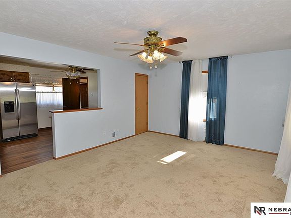 4th image of 8710 Westridge Dr