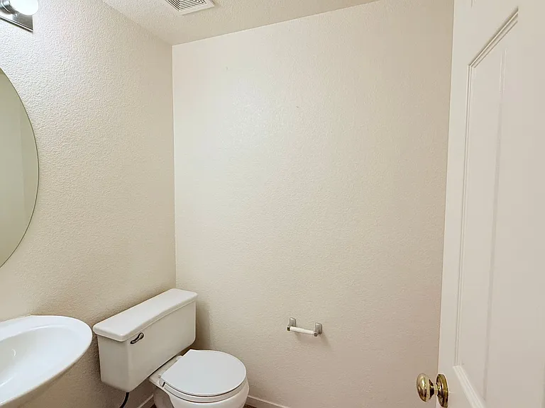 1023 Vista Pointe Cir — Photo 22