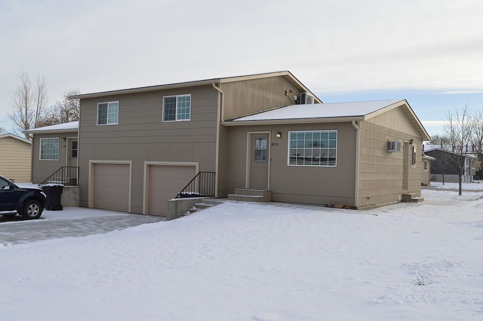 1st image of 402 Sharron Ln