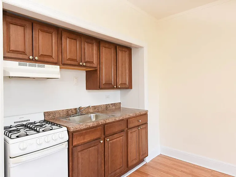 3335 W Diversey Ave #712 — Photo 5