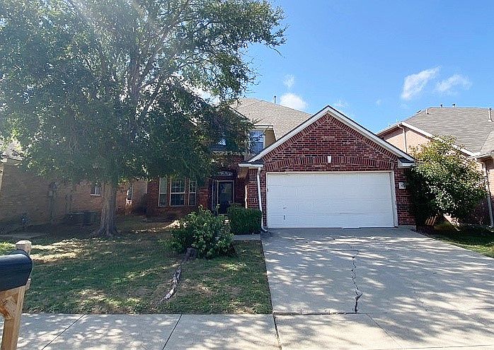 1st image of 605 Babbling Brook Dr