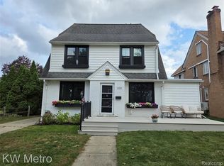 2105 Northwood Blvd, Royal Oak, MI 48073
