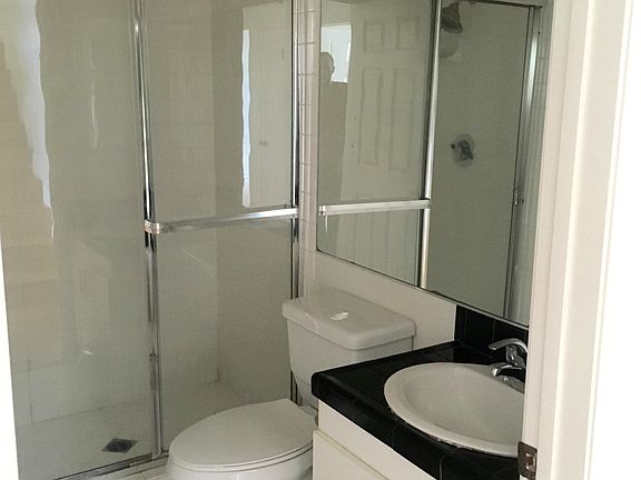 4th image of 900 S Bedford St APT 304