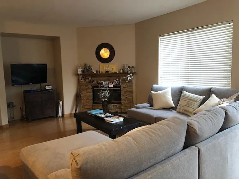 14251 Meadowrun St — Photo 9