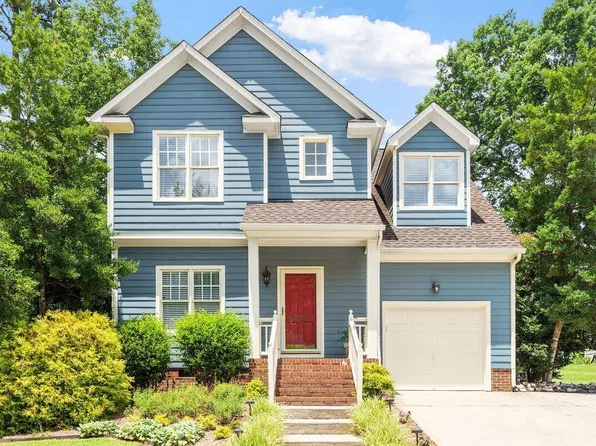 1741 Farmington Grove Dr, Raleigh, NC 27614