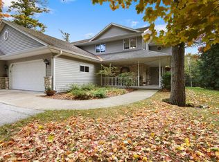 2433 Pine Bluff Ct APT 702, Baileys Harbor, WI 54202