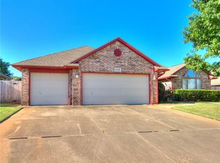 6100 SE 57th St, Del City, OK 73135