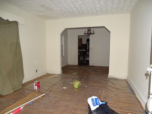 5th image of 113 S 45th St