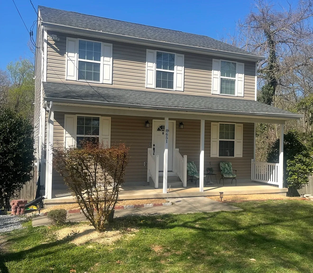 4 bed, 3.5 bath, 2800 sqft, $4,000 — Photo 1