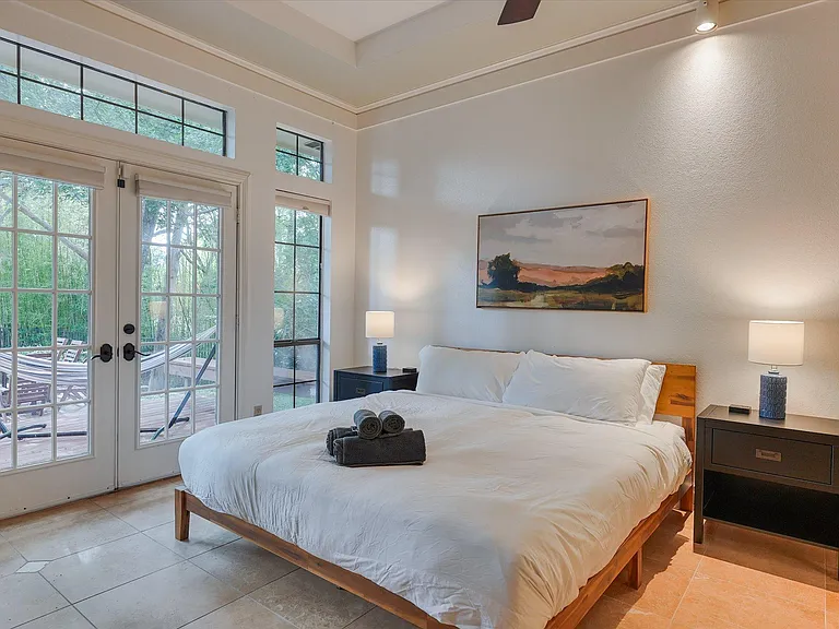 6507 Clubhouse Cir — Photo 21