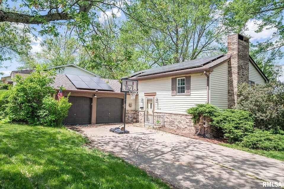 1st image of 1505 W Lincolnwood Pl