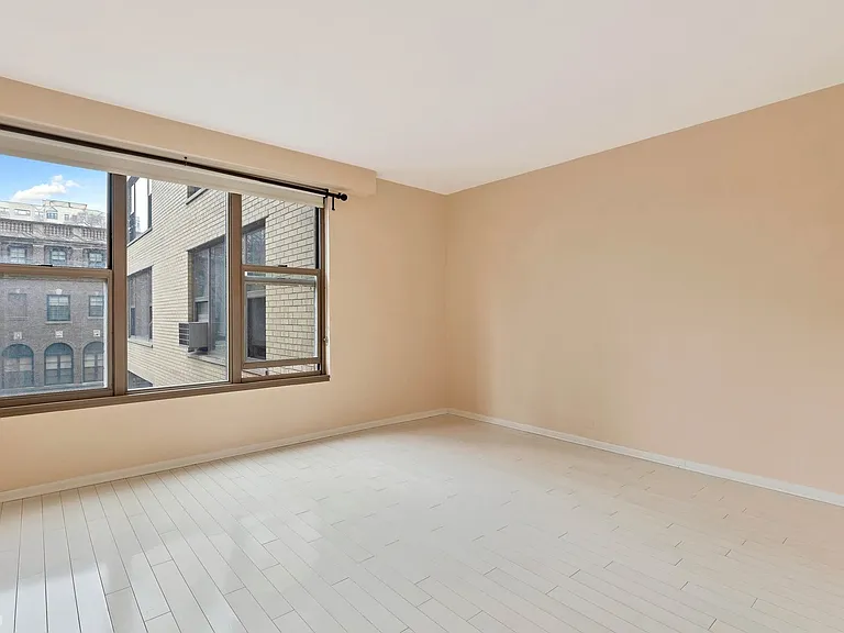 2970 N Lake Shore Dr #4A — Photo 14
