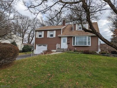 16 Valley View Dr, Mine Hill, NJ, 07803