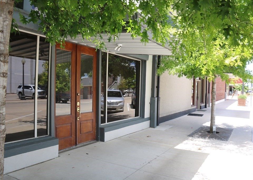 1st image of 110 Farquhar St