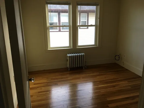 13 Victory Ave APT 2, Quincy, MA 02169