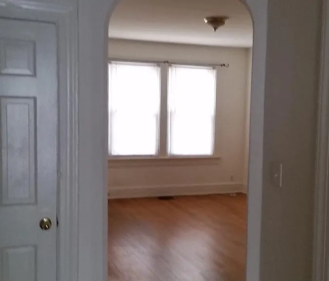 2103 Mount Vernon Ave #1 — Photo 8