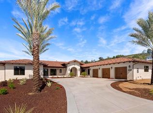 2525 Date Palm Ct, Vista, CA 92084