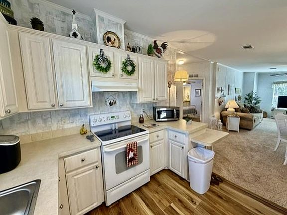 4th image of 4346 Hamlin Way #Ham4346