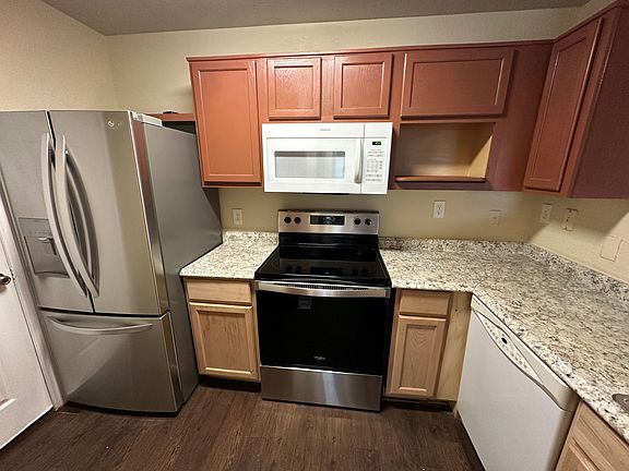5th image of 3712 Castle Pines Ln APT 4132
