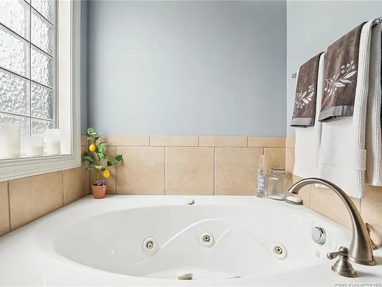 5815 Rainsford Dr — Photo 16