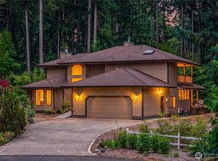 5201 SW 318th Court, Federal Way, WA 98023