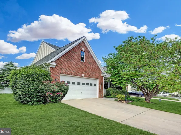 6050 Omega Ln, Manassas, VA 20112