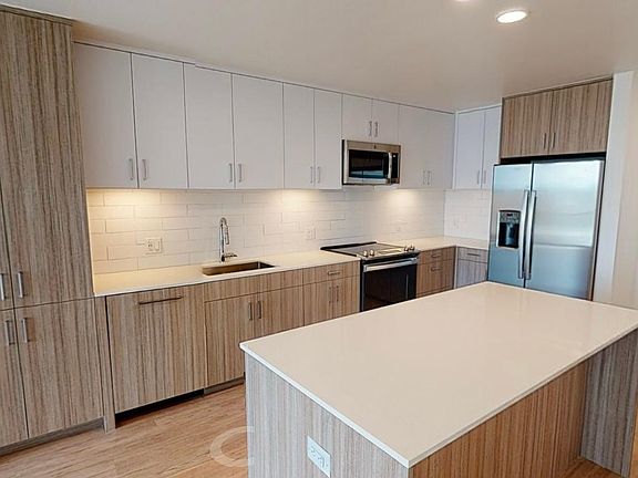 4th image of 3104 W 17th Ave #416