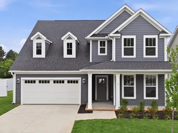 5 Pelham Crossing Dr, Greenville, SC 29615
