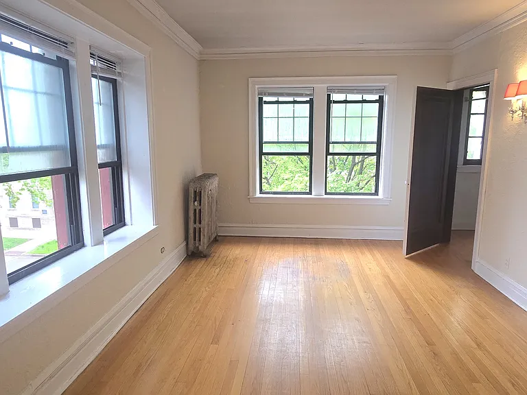 5074 N Winchester Ave #2 — Photo 11