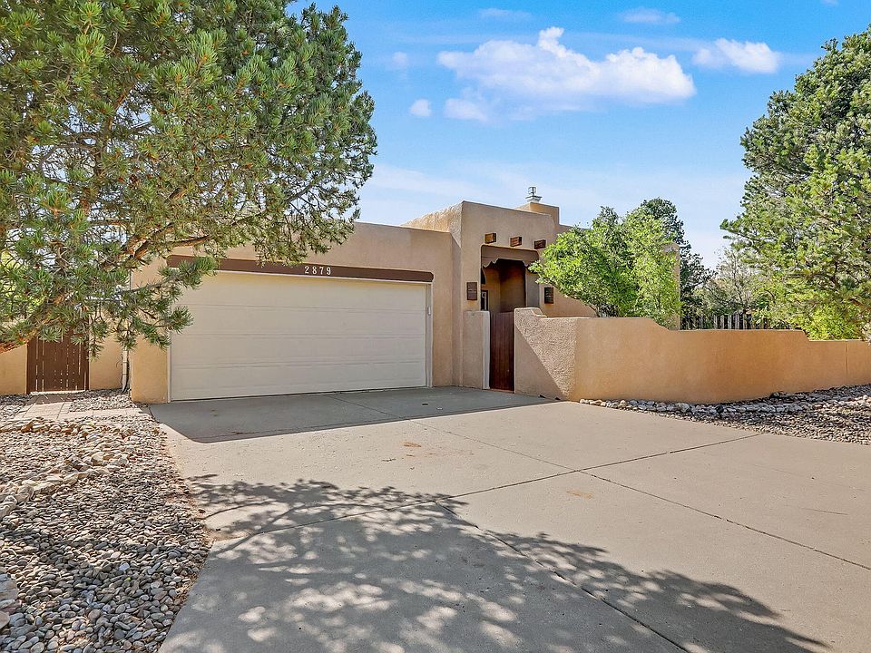 1st image of 2879 Brushwood St NE