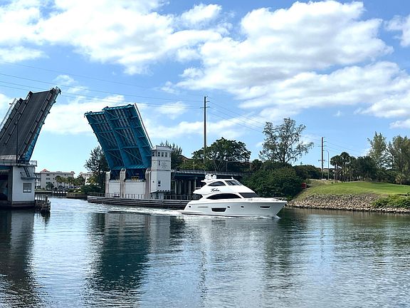 2nd image of 308 Golfview Road #107