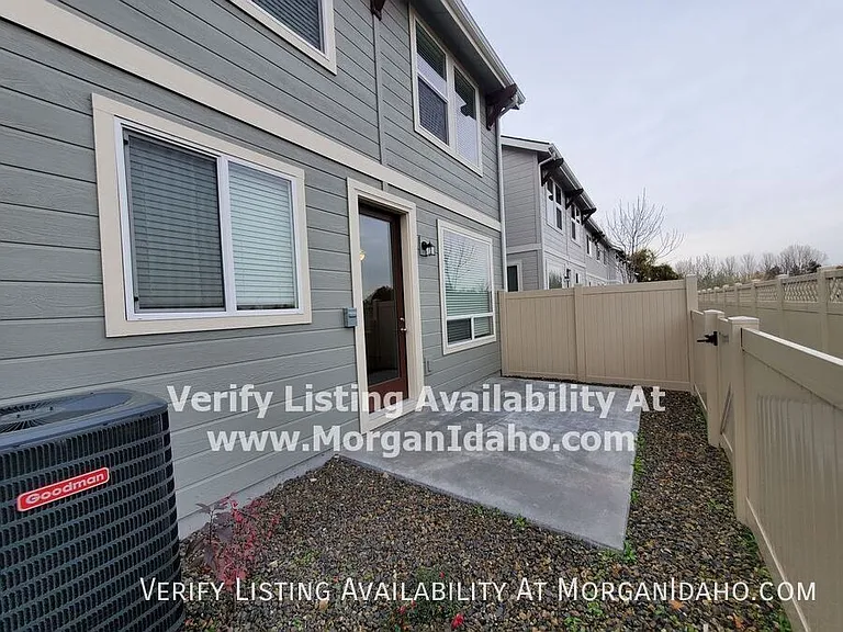 376 N Tessa Ln — Photo 17