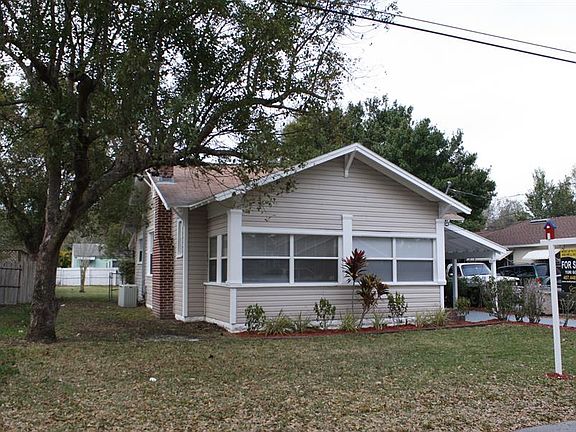 5th image of 1027 Waltham Ave