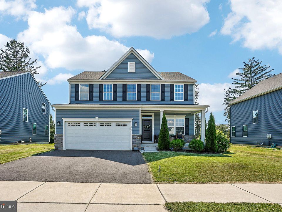 1st image of 1312 Woodmont Ln