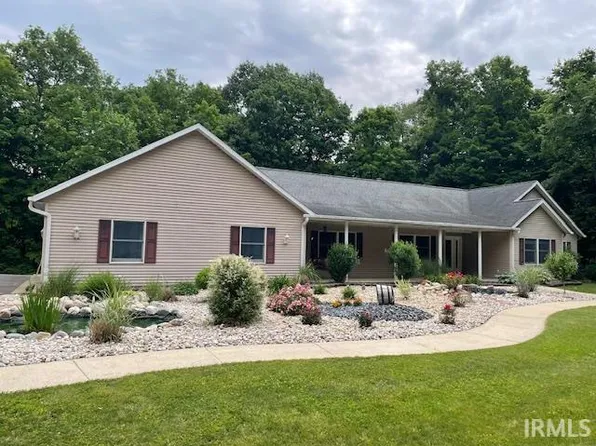 2376 Shadowbrook Dr, Peru, IN 46970