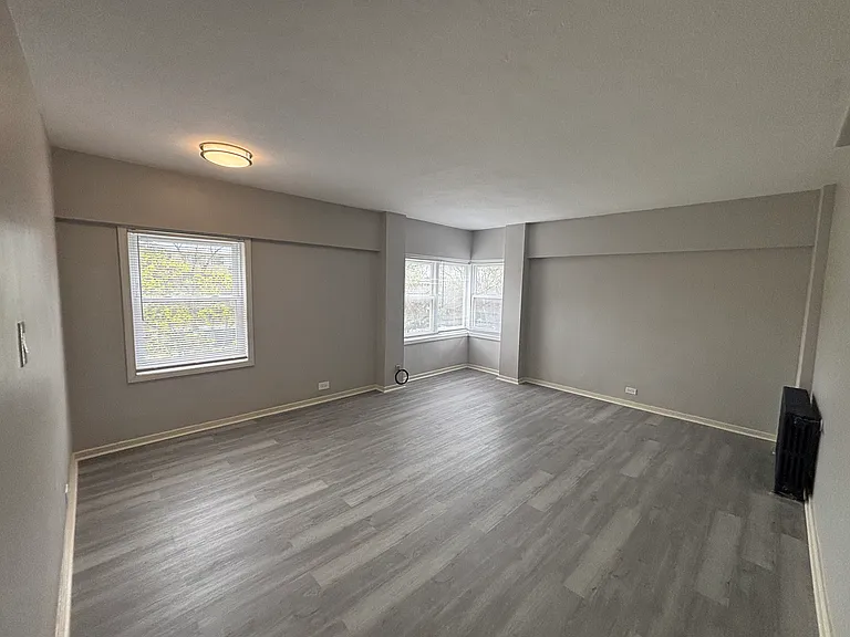 7327 N Rogers Ave #408 — Photo 7