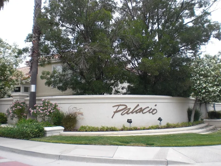 2074 Paseo Del Oro — Photo 4