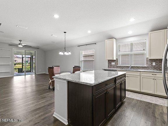 5th image of 7019 EMSLEY Circle