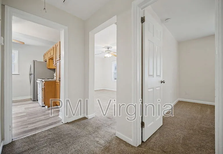 28 Harvard Rd — Photo 16