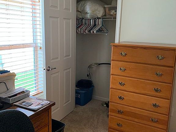 2nd image of 1319 Hubbard Ct SE