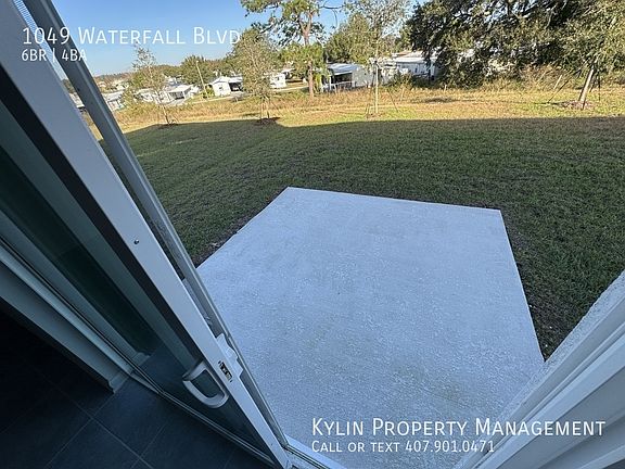 5th image of 1049 Waterfall Blvd