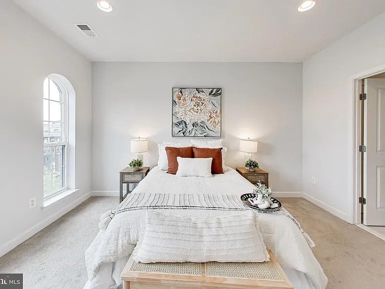 517 Windboard Way — Photo 15