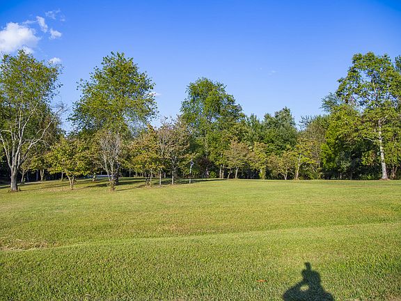 3rd image of 0 Woodgate Dr Lot 14