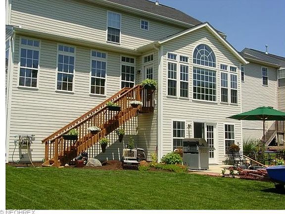 2nd image of 4930 Autumnwood Ln