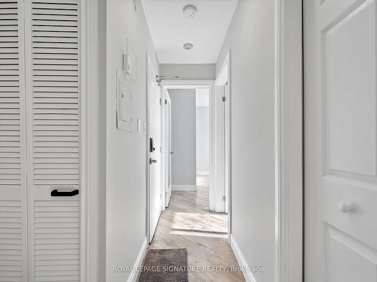 28 Victoria Ave N #312 — Photo 6