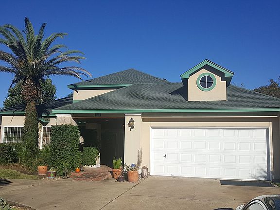 3rd image of 1914 Plantation Dr